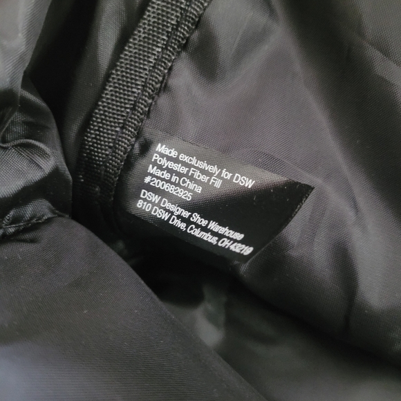 DSW Black Weekender Duffle Bag With Shoe Compartment OS Vacation Travel - Picture 11 of 12
